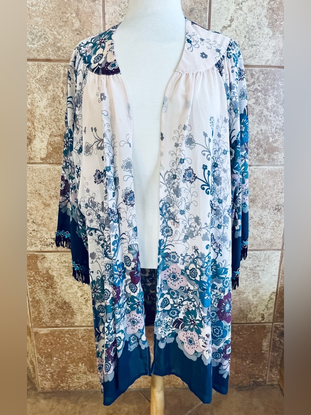 Umgee Floral Open-Front Kimono Robe - White & Teal Size 1XL/2XL